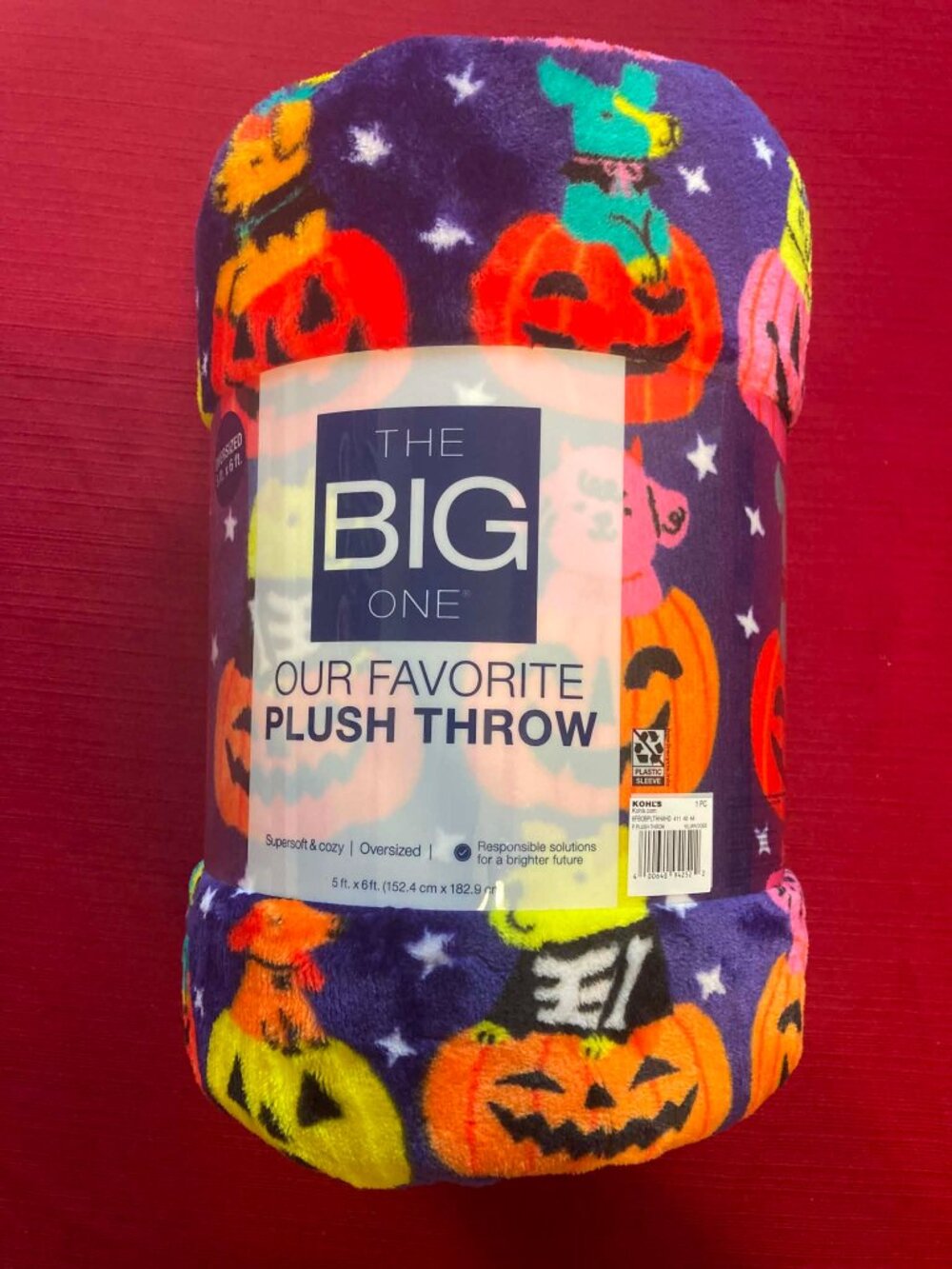 Brand New The Big One Halloween Dogs in Pumpkins Oversized Plush Throw 5ft x 6ft